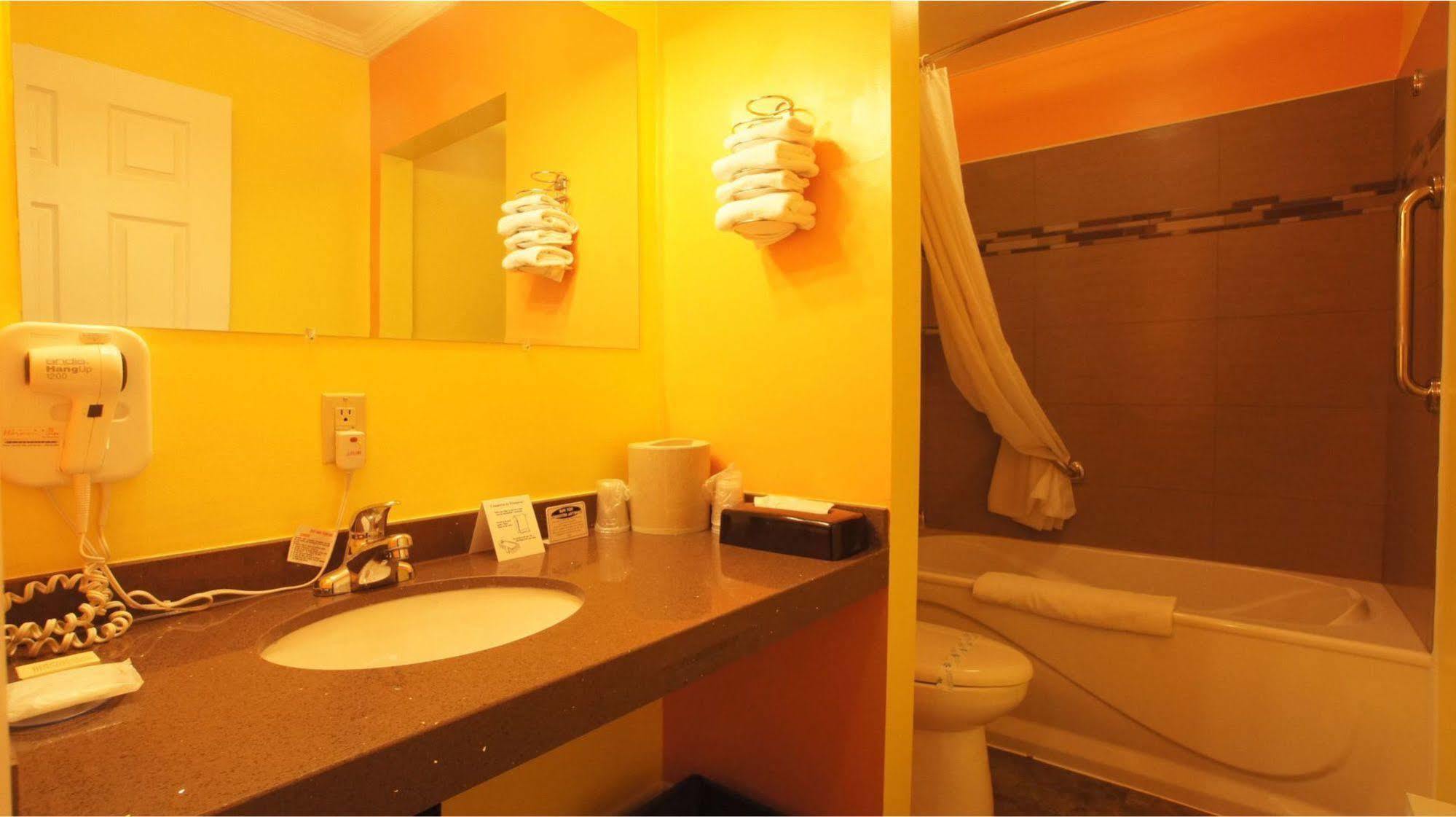 Harmony Motel